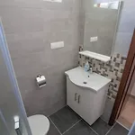Mona Apartmán *