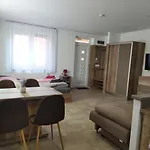Apartmán Mona *