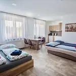Mona Apartmán Sárvár