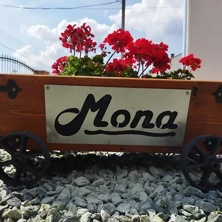 公寓 Mona *